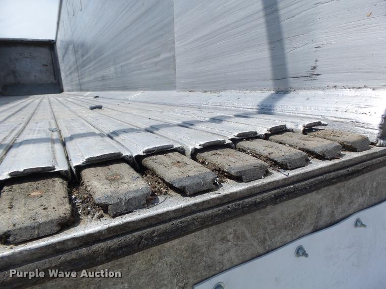 image for item DB1399 2009 Travis S/102 walking floor trailer