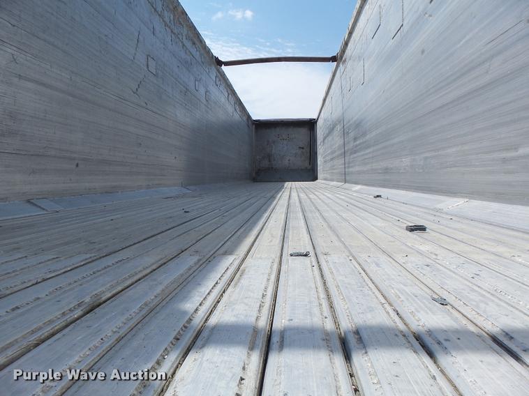 image for item DB1399 2009 Travis S/102 walking floor trailer