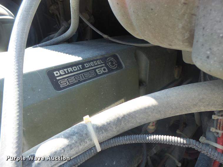 image for item DB1412 2007 Freightliner Columbia semi truck