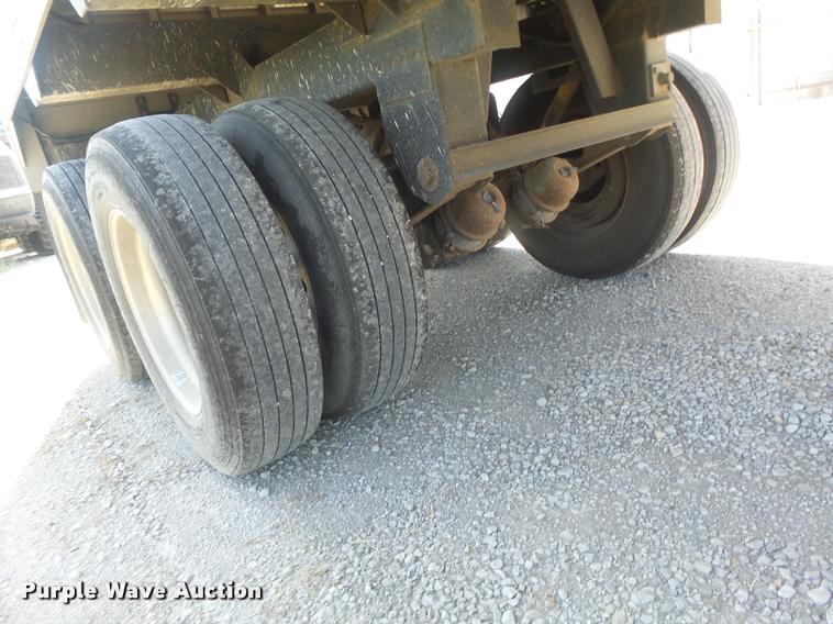 image for item DB1421 2015 Timpte double hopper bottom grain trailer