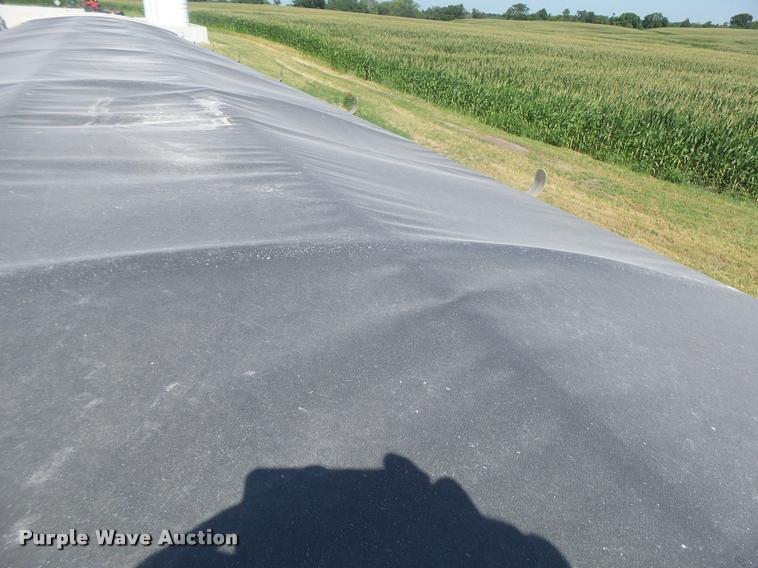 image for item DB1421 2015 Timpte double hopper bottom grain trailer