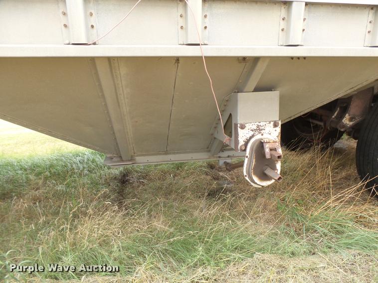 image for item DB2713 1982 Hopp triple hopper bottom grain trailer