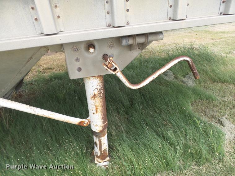 image for item DB2713 1982 Hopp triple hopper bottom grain trailer