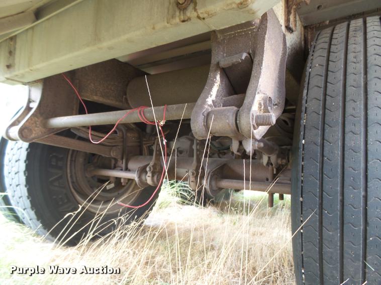 image for item DB2713 1982 Hopp triple hopper bottom grain trailer