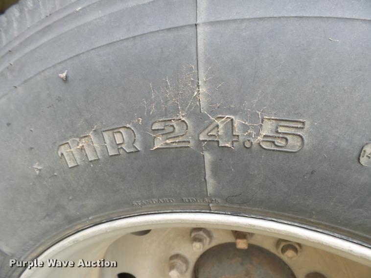 image for item DB2713 1982 Hopp triple hopper bottom grain trailer