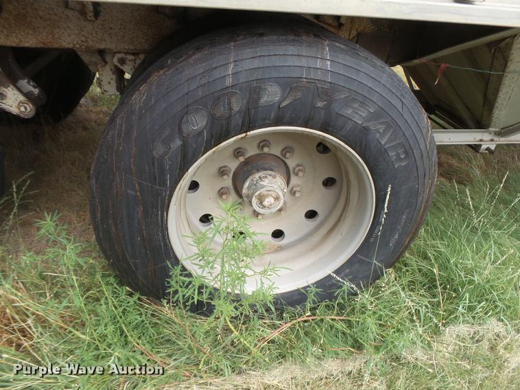 image for item DB2713 1982 Hopp triple hopper bottom grain trailer