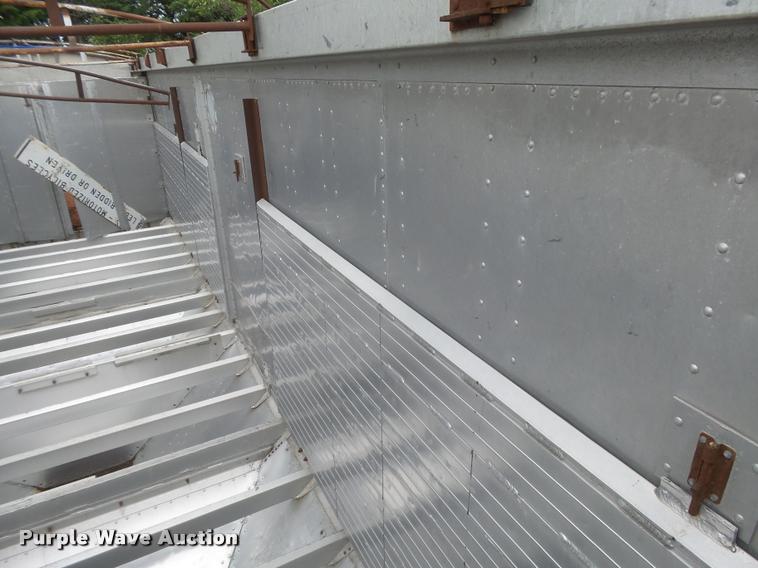 image for item DB2713 1982 Hopp triple hopper bottom grain trailer