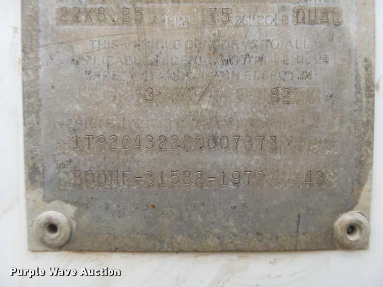 image for item DB2713 1982 Hopp triple hopper bottom grain trailer