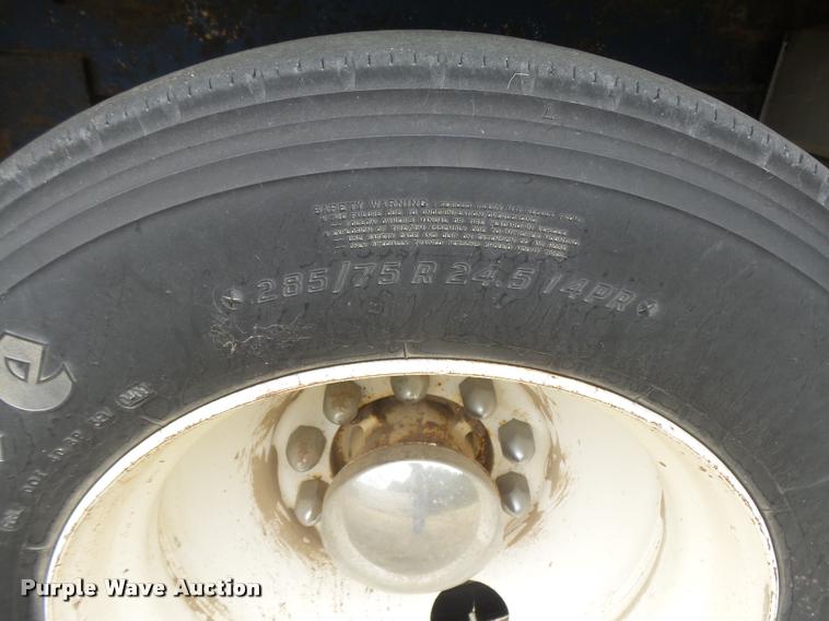 image for item DB2714 1996 Timpte double hopper bottom grain trailer