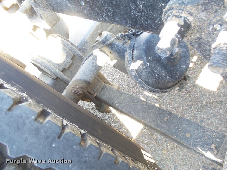 image for item DB2737 2007 International 9400i semi truck