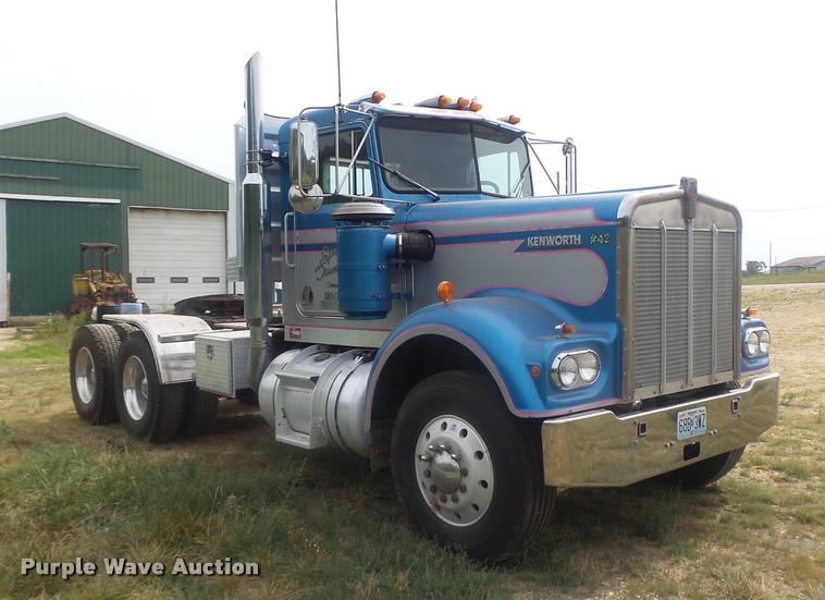 image for item DB5808 1982 Kenworth W900 semi truck