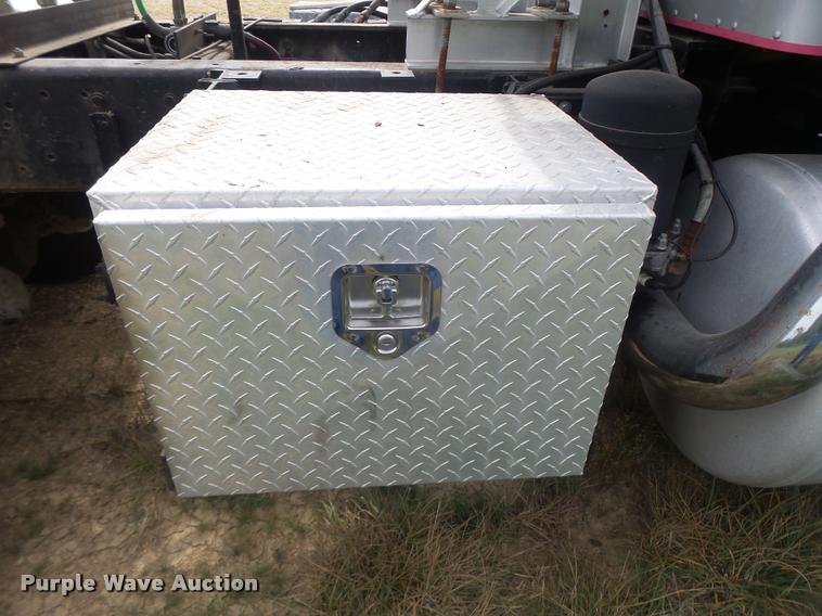 image for item DB5808 1982 Kenworth W900 semi truck