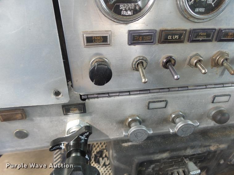 image for item DB5808 1982 Kenworth W900 semi truck