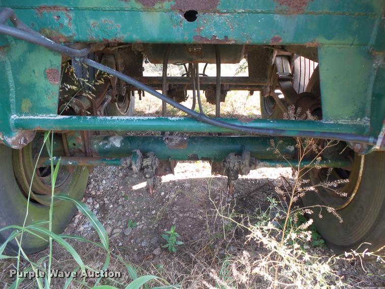 image for item DB7437 1979 Progress M301 tank trailer