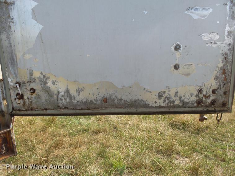 image for item DB7443 1995 Monon dry van trailer