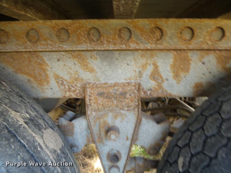 image for item DB7443 1995 Monon dry van trailer