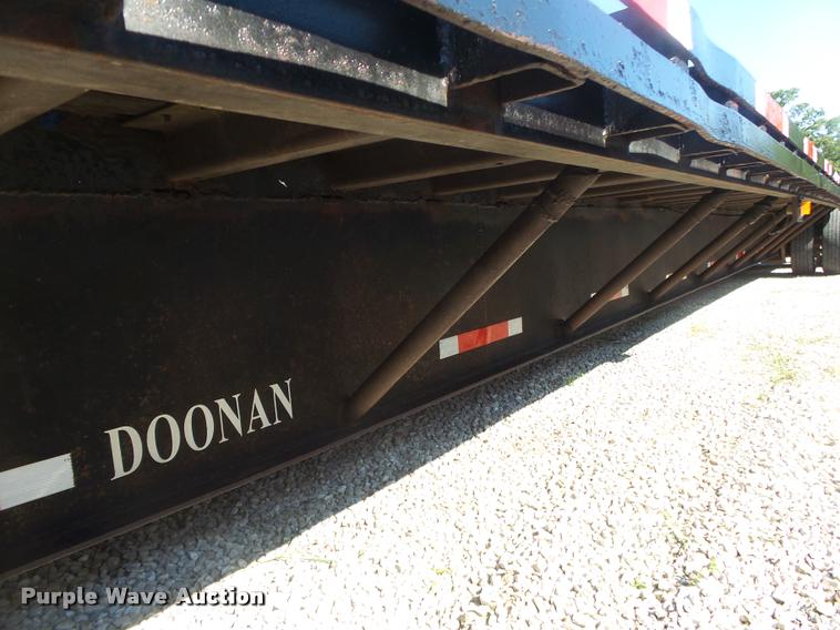 image for item DB7445 1996 Doonan drop deck trailer