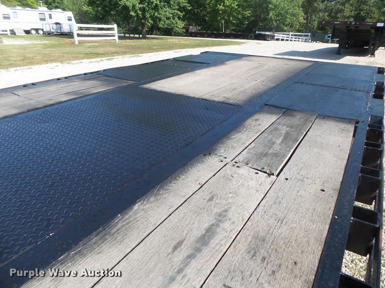 image for item DB7445 1996 Doonan drop deck trailer