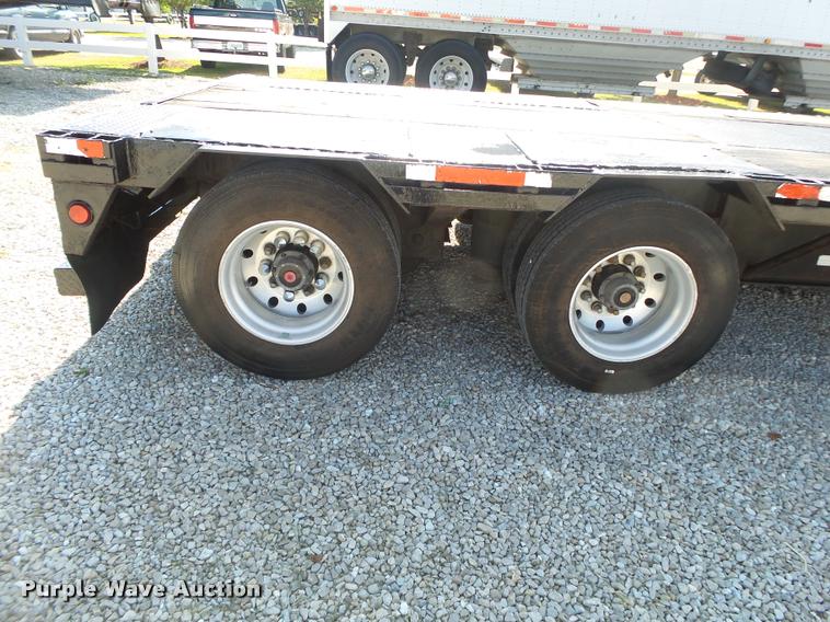 image for item DB7445 1996 Doonan drop deck trailer