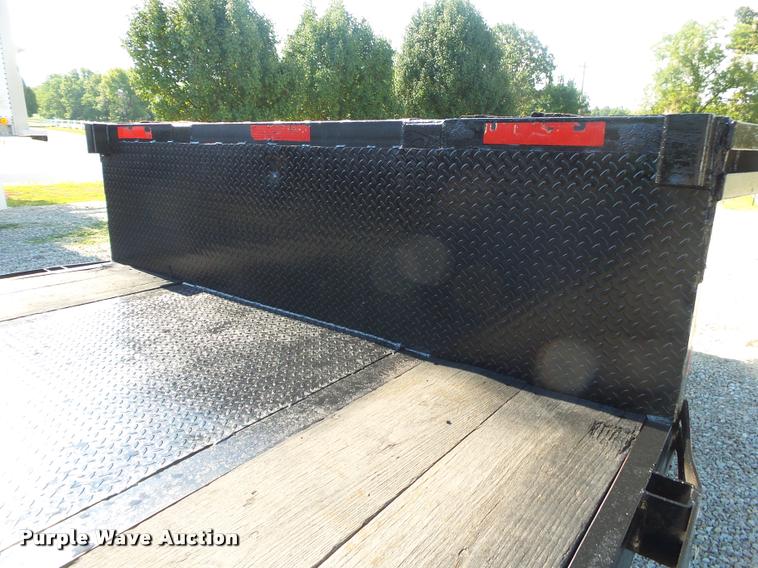 image for item DB7445 1996 Doonan drop deck trailer