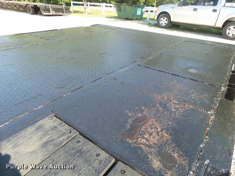 image for item DB7446 2001 Doonan drop deck trailer