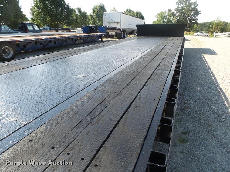 image for item DB7446 2001 Doonan drop deck trailer