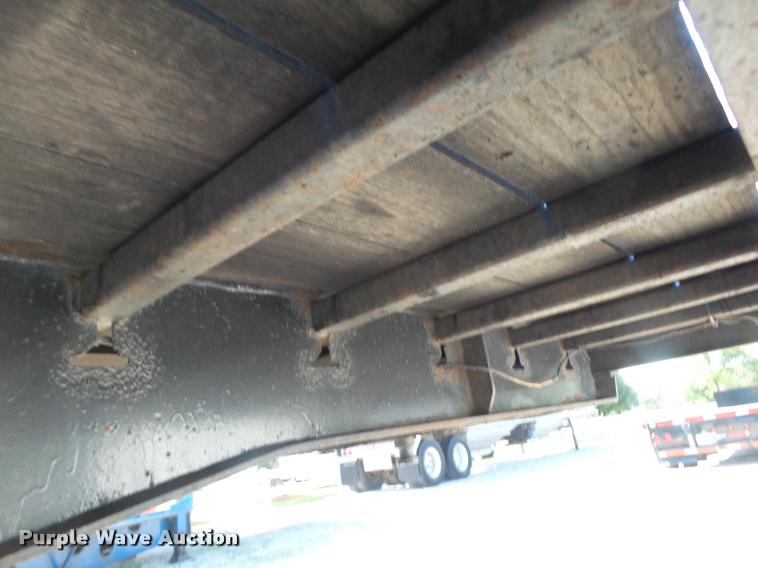 image for item DB7446 2001 Doonan drop deck trailer