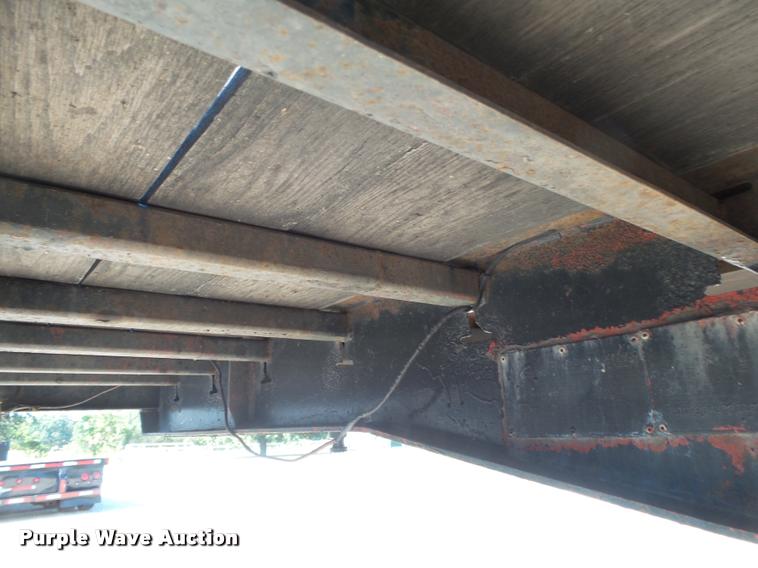 image for item DB7446 2001 Doonan drop deck trailer