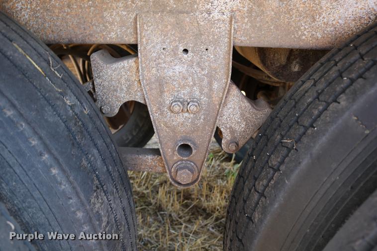 image for item DB9289 1979 Timpte Super Hopper double hopper grain trailer