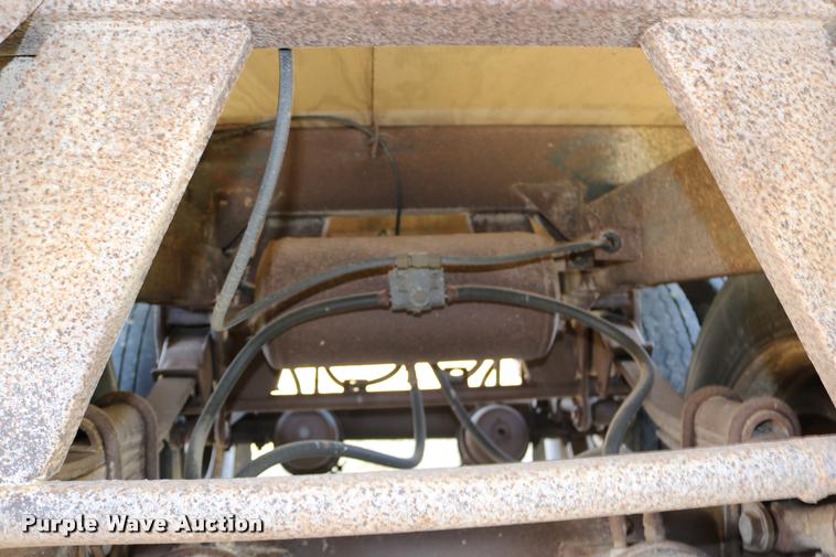 image for item DB9289 1979 Timpte Super Hopper double hopper grain trailer