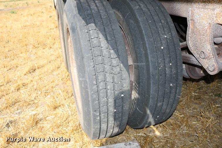 image for item DB9289 1979 Timpte Super Hopper double hopper grain trailer