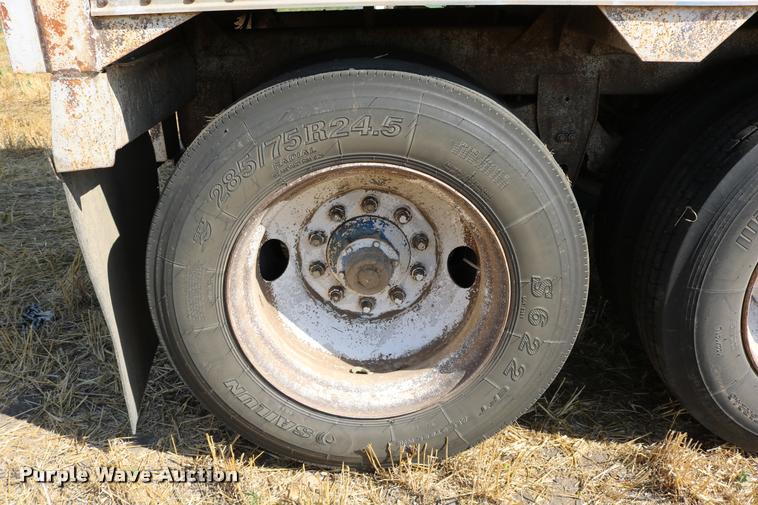 image for item DB9289 1979 Timpte Super Hopper double hopper grain trailer