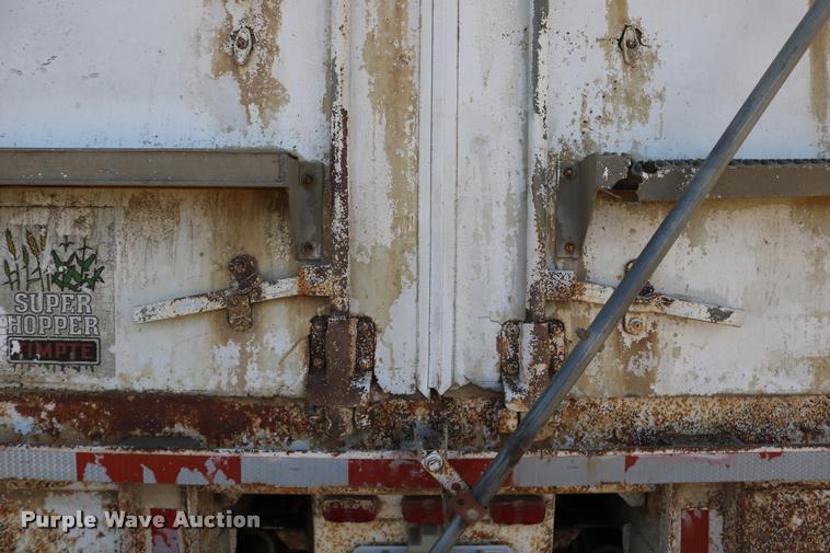 image for item DB9289 1979 Timpte Super Hopper double hopper grain trailer