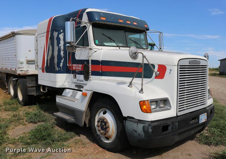 image for item DB9290 1996 Freightliner FLD semi truck