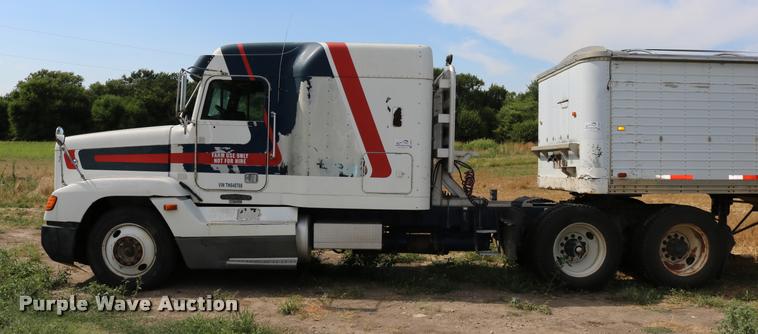 image for item DB9290 1996 Freightliner FLD semi truck