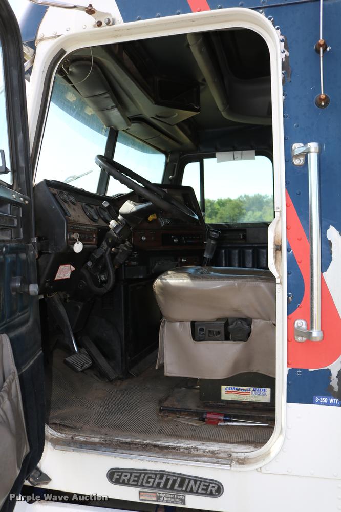 image for item DB9290 1996 Freightliner FLD semi truck