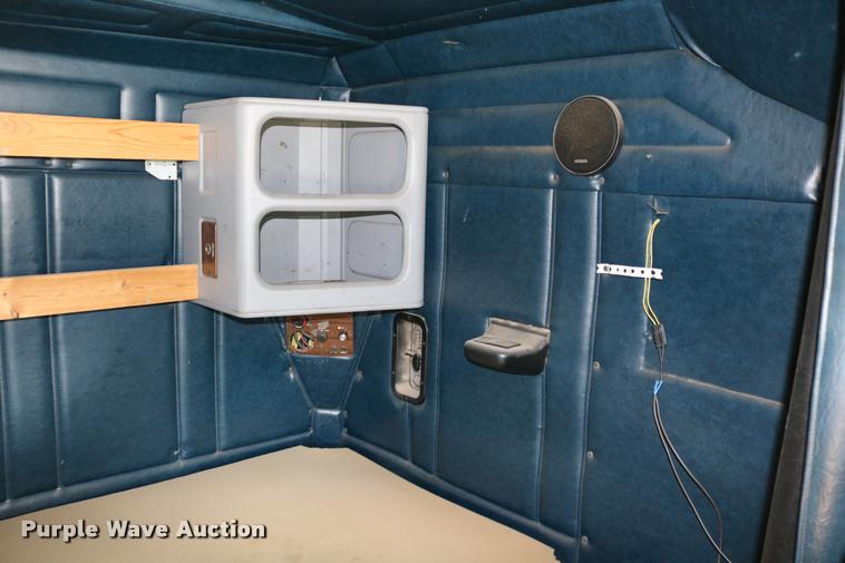 image for item DB9290 1996 Freightliner FLD semi truck