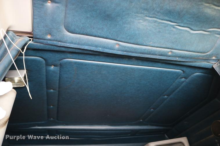 image for item DB9290 1996 Freightliner FLD semi truck