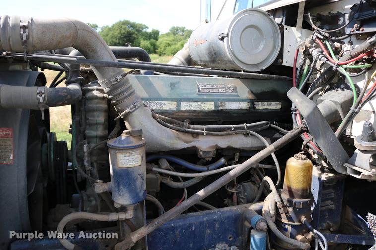 image for item DB9290 1996 Freightliner FLD semi truck