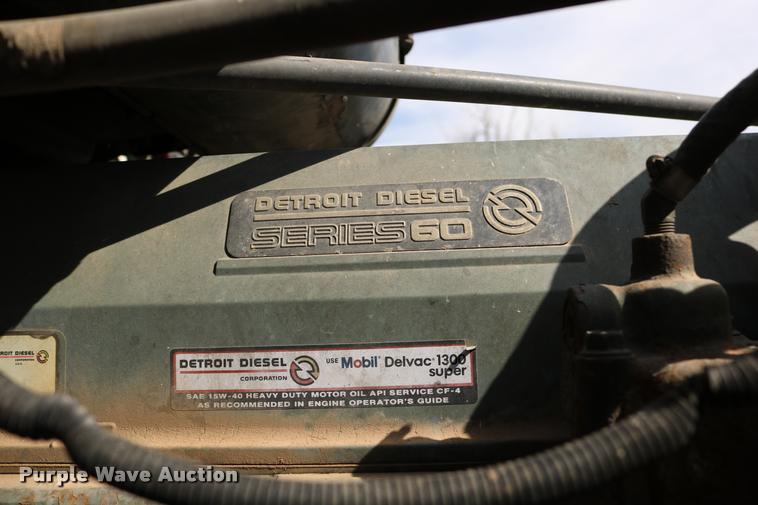 image for item DB9290 1996 Freightliner FLD semi truck