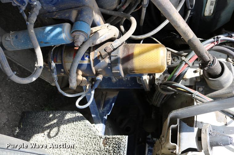 image for item DB9290 1996 Freightliner FLD semi truck