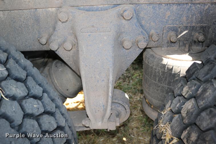 image for item DB9290 1996 Freightliner FLD semi truck