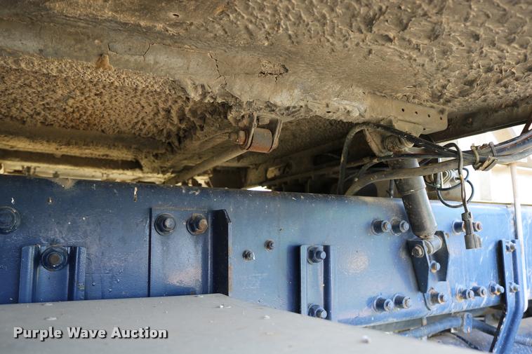 image for item DB9290 1996 Freightliner FLD semi truck