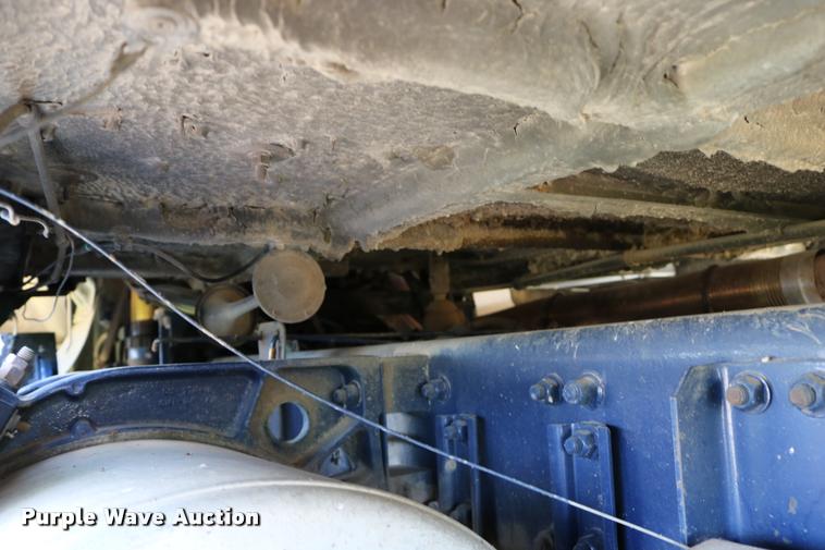 image for item DB9290 1996 Freightliner FLD semi truck