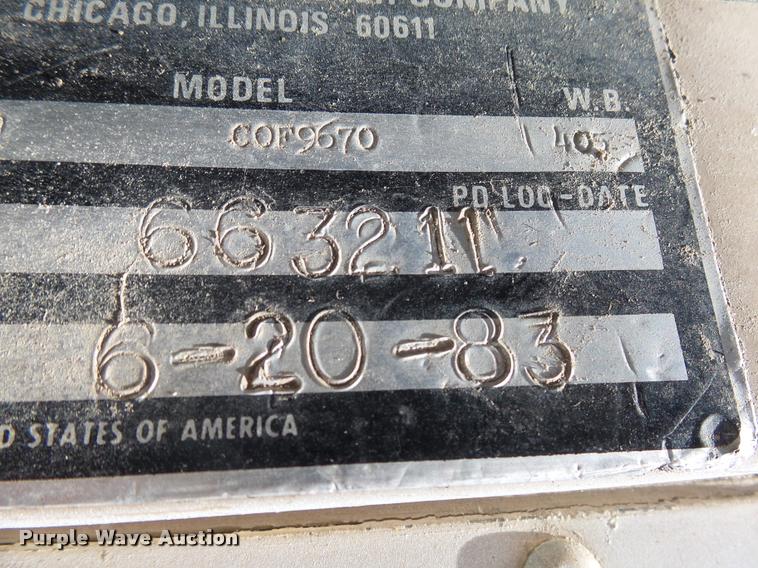 image for item DH9666 1983 International CO-9670 semi truck