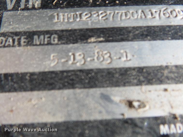 image for item DH9666 1983 International CO-9670 semi truck