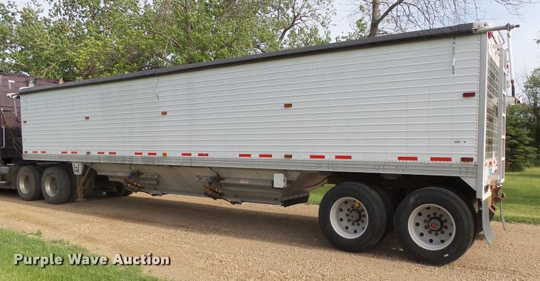 image for item DH9669 1998 Timpte Super Hopper double hopper grain trailer