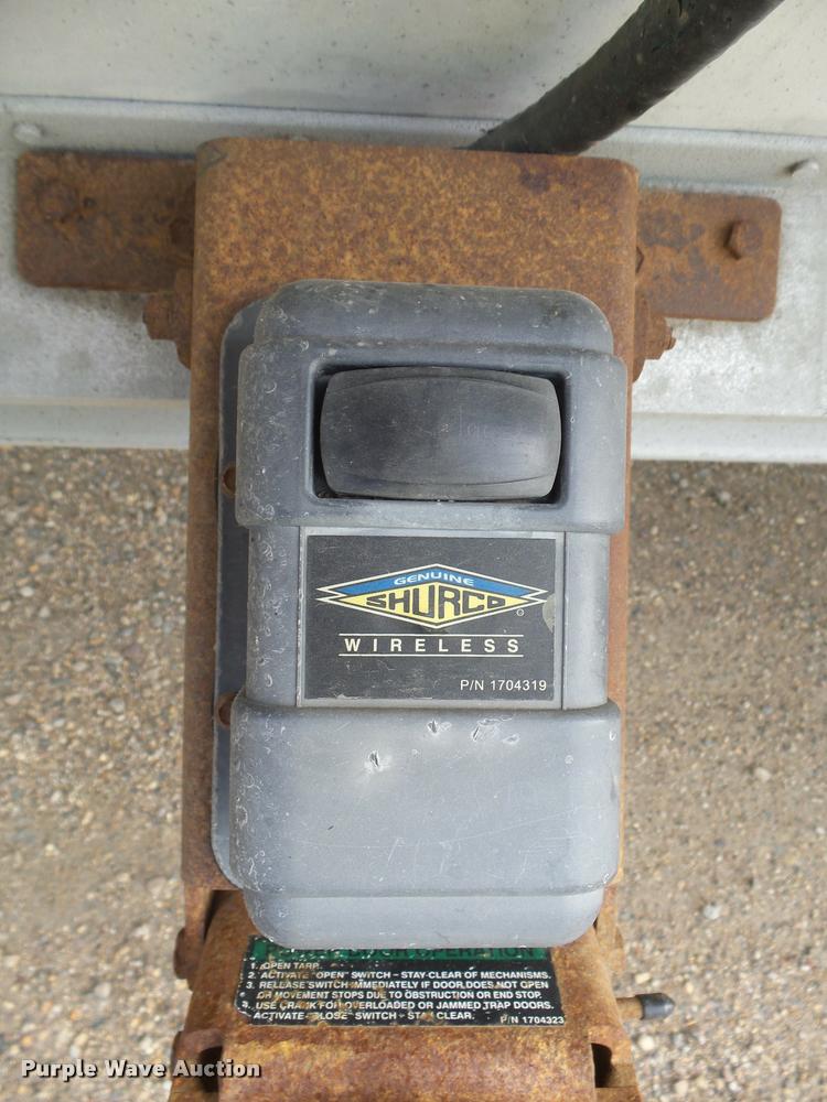 image for item DH9669 1998 Timpte Super Hopper double hopper grain trailer