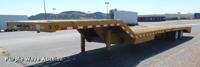 image for item DH9673 2001 Trail-Eze TE40R642 equipment trailer