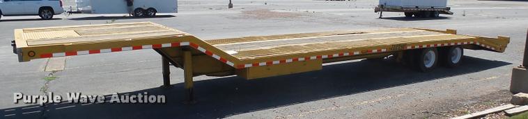 image for item DH9673 2001 Trail-Eze TE40R642 equipment trailer